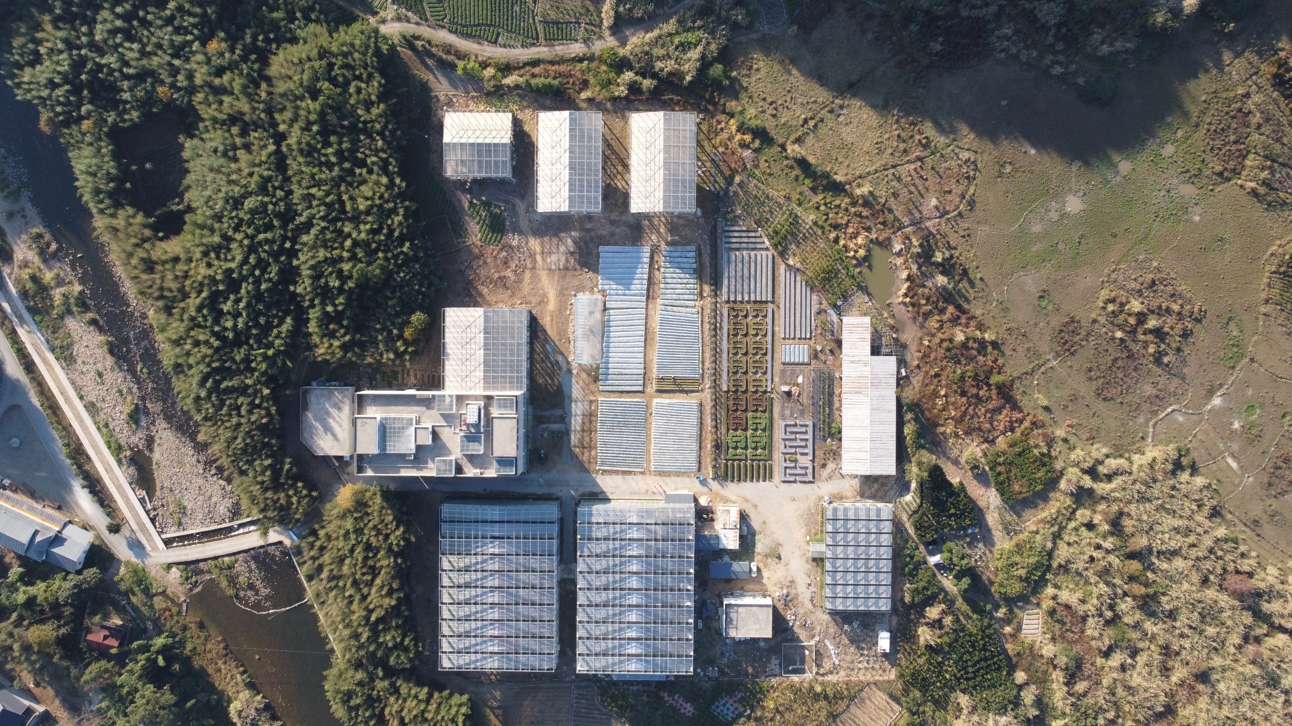 1715389097160615.jpg 20240328 基地航拍.jpg